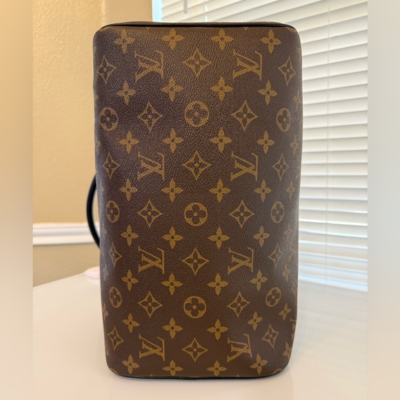 Brown Monogram Handbag - Picture 5 of 6